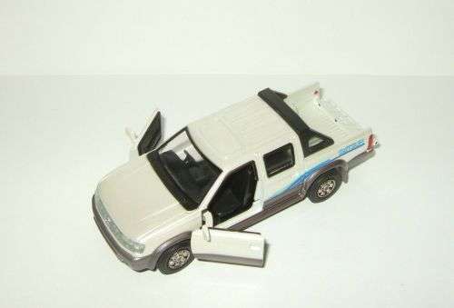 Nissan Datsun Pickup 4WD 2001