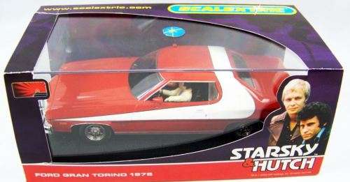 Ford Gran Torino 1976 (Starsky & Hutch figures included)