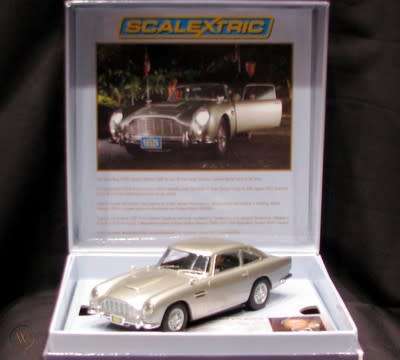 Aston Martin DB5 - James Bond 007 Casino Royale
