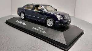 Lexus LS430 (Navy Blue)