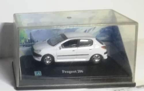 Peugot 206 white