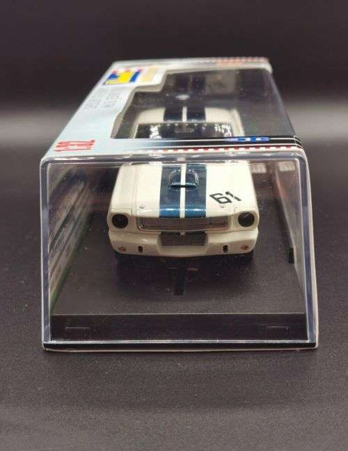 Shelby GT-350R 61 B Jerry Titua