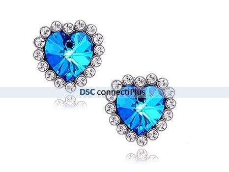 Elegant Women's Heart Shape Sapphire Earrings (1 Pair)..!
