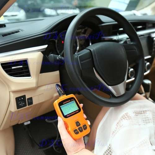 AUTOPHIX OM123 OBD2 / EOBD Auto Diagnostic Scanner Engine Fault Code Reader Automotive Tool (Orange)