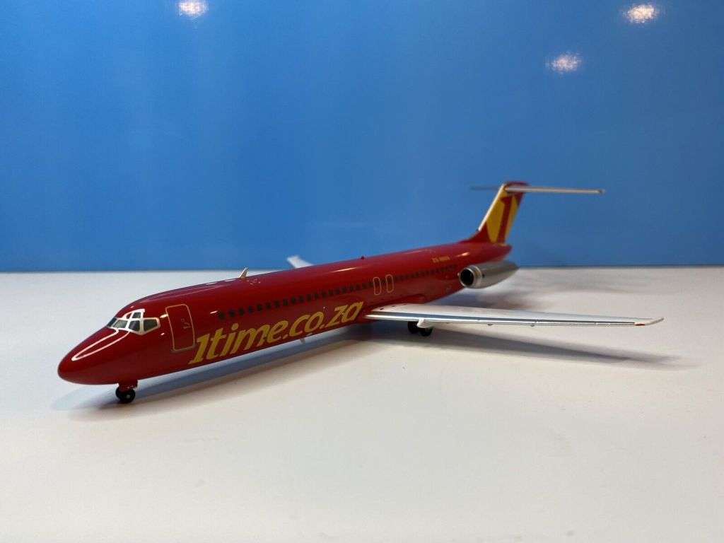 1time.co.za Airlines Dc-9-30 Inflight 1/200 art no. if932025