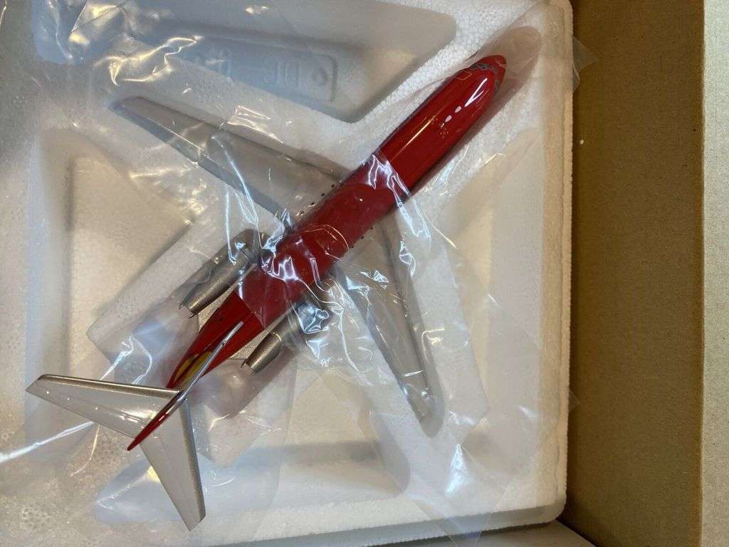 1time.co.za Airlines Dc-9-30 Inflight 1/200 art no. if932025