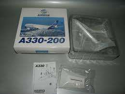 DRAGON 55796 AIRBUS INDUSTRIES A330-200 LIVERY 2005 1/400 DIECAST PLANE NEW