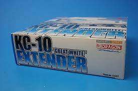 DRAGON WINGS 1:400 KC-10 EXTENDER GREAT WHITE 55472