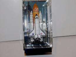 DRAGON WINGS 1:400 SPACE SHUTTLE ATLANTIS W/SRB (STS-71) 56374-03