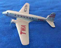 Hobby Master 1/200 Douglas DC-2 TWA - The Lindburgh Line - 1935 - HL8001
