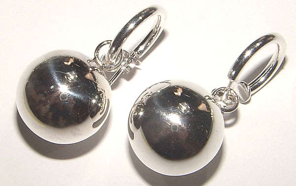 GORGEOUS SOLID .925 STERLING SILVER PRETTY WOMAN BALL DANGLING EARRINGS!