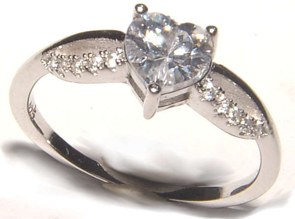 GORGEOUS AAA CZ PROMISE RING SET IN SOLID .925 STERLING SILVER!
