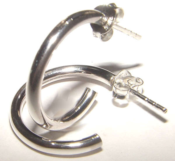 GORGEOUS FINE HOOP EARRINGS SET IN SOLID .925 STERLING SILVER!