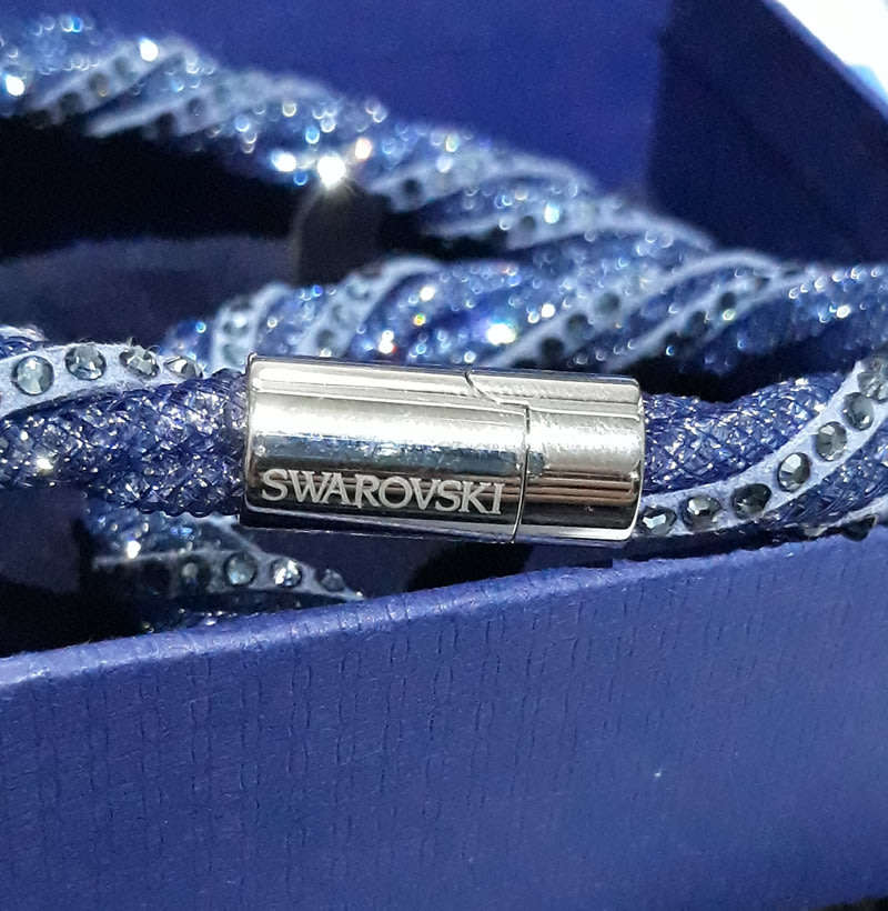 ***SWAROVSKI COLLECTION*** GENUINE SWAROVSKI STARDUST TWIST BRACELET!