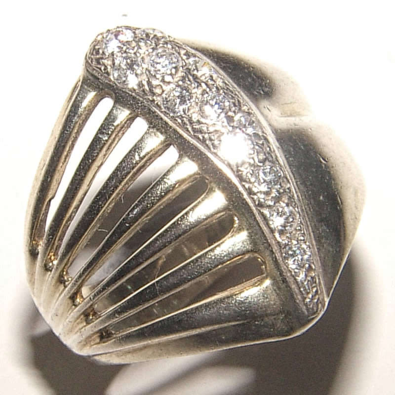 PURE PERFECTION! HANDMADE SOLID .925 STERLING SILVER RING!