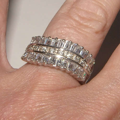 PURE PERFECTION! SOLID .925 STERLING SILVER RING WITH SIMULATED DIAMONDS!