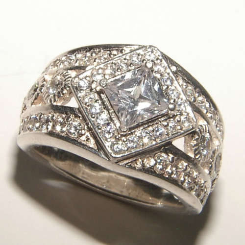 PURE PERFECTION! SOLID .925 STERLING SILVER RING WITH CREATED DIAMONDS!