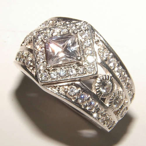 PURE PERFECTION! SOLID .925 STERLING SILVER RING WITH CREATED DIAMONDS!