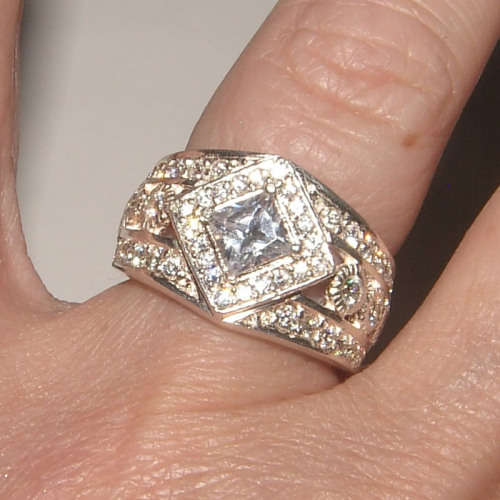 PURE PERFECTION! SOLID .925 STERLING SILVER RING WITH CREATED DIAMONDS!