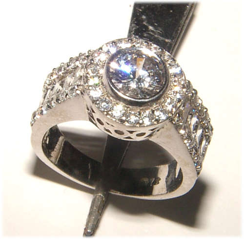 PURE PERFECTION! SOLID .925 STERLING SILVER RING WITH CREATED DIAMONDS!