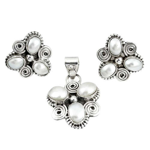 SPARKLING NATURAL PEARL PENDANT PLUS EARRINGS SET IN SOLID STERLING SILVER!!!