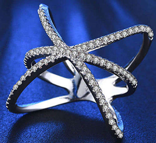 STUNNING SAPPHIRE18K WHITE GOLD FILLED DRESS RING