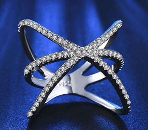 STUNNING SAPPHIRE18K WHITE GOLD FILLED DRESS RING