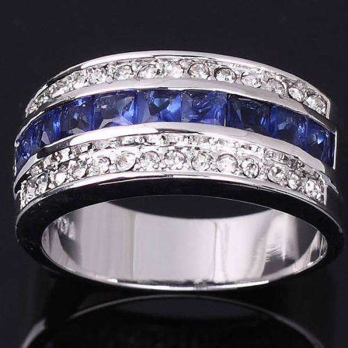 STUNNING SAPPHIRE 18K WHITE GOLD FILLED CHANNEL DRESS RING
