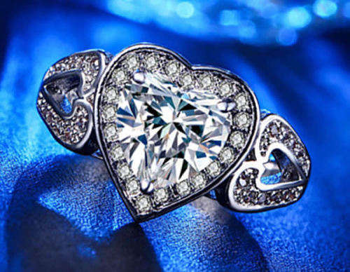 STUNNING SAPPHIRE 18K WHITE GOLD FILLED DRESS RING