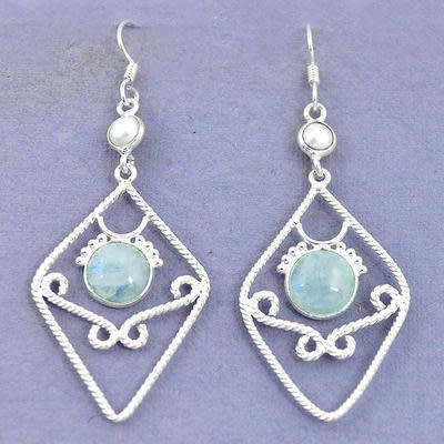 BEAUTIFUL NATURAL RAINBOW MOONSTONE DANGLING EARRINGS IN SOLID STERLING SILVER!!!