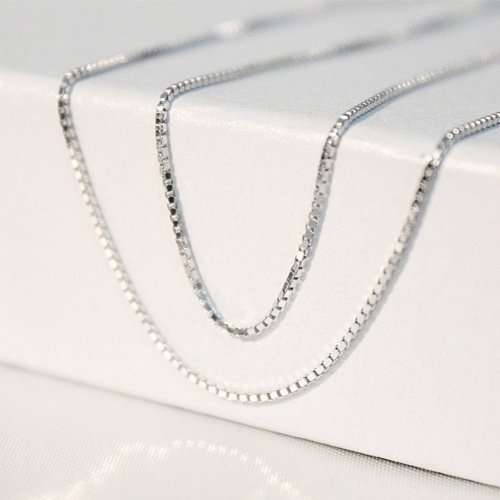 FINE SOLID .925 STERLING SILVER BOX LINK CHAIN - 45cm