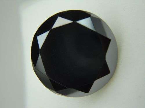 MOISSANITE - AAA JET BLACK ROUND DIAMOND CUT  - 2,34cts