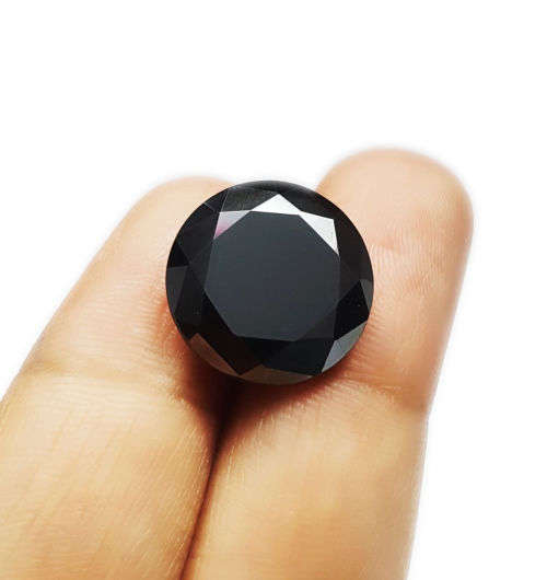 MOISSANITE - AAA JET BLACK ROUND DIAMOND CUT  - 2,34cts