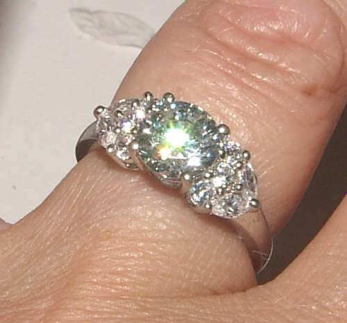 PURE PERFECTION! SOLID .925 STERLING RING WITH SIMULATED DIAMONDS!
