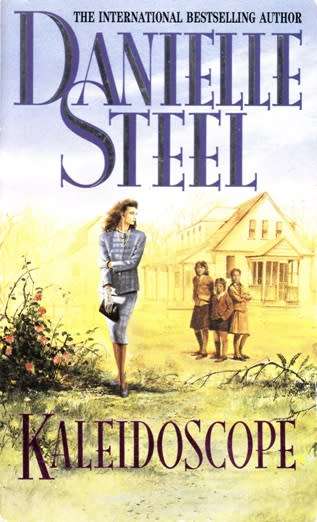 PAPERBACK - KALEIDOSCOPE BY DANIELLE STEEL (CONDITION GOOD)