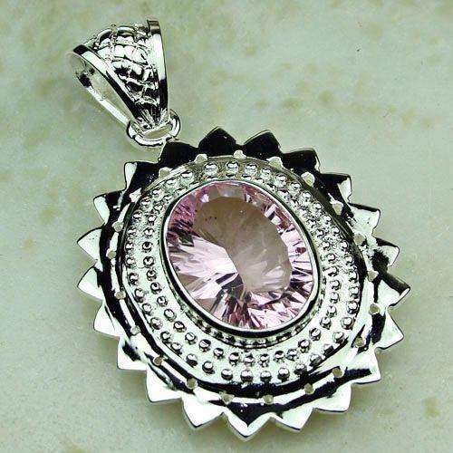 ***NATURAL GEMSTONES!!!***STUNNING NATURAL TOPAZ IN STERLING SILVER PENDANT!!!