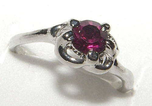 ***STOCK CLEARANCE SALE!*** CUTE RHINESTONE CRYSTAL RING - SIZE  M.5 / 6.5!