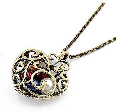 ***STUNNING***  ANTIQUE BRONZE 3D HOLLOW HEART PENDANT WITH FLOATING PEARLS!