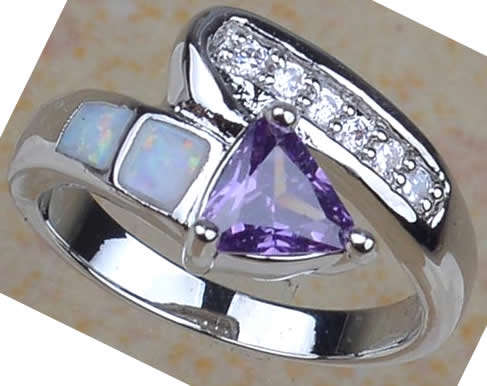 ***WOAW!!!***STUNNING NATURAL FIRE OPALS AND AMETHYST IN 18K GOLD RING!!!