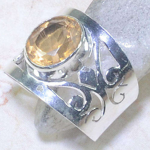 ***GORGEOUS DESIGN!!!***STUNNING NATURAL CITRINE IN STERLING SILVER RING!!!