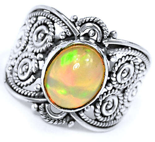 ***WOAW!!!*** RARE ETHIOPIAN OPAL IN SOLID STERLING SILVER RING!!!