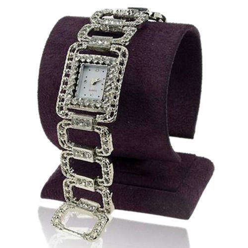 '''PERFECT ACCESSORY!''' SPARKLING RHINESTONE ENCRUSTED VINTAGE STYLE DRESS WATCH!