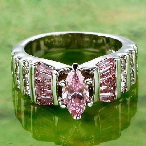 ***GORGEOUS!!!***STUNNING TOPAZ STERLING SILVER RING!!!