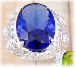 ***GORGEOUS AND NEW!!!***STUNNING BLUE TOPAZ CZ STERLING SILVER RING!!!