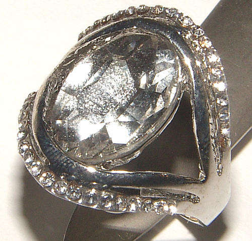 GORGEOUS LUCITE AND RHINESTONE DRESS RING - ***NEW!***