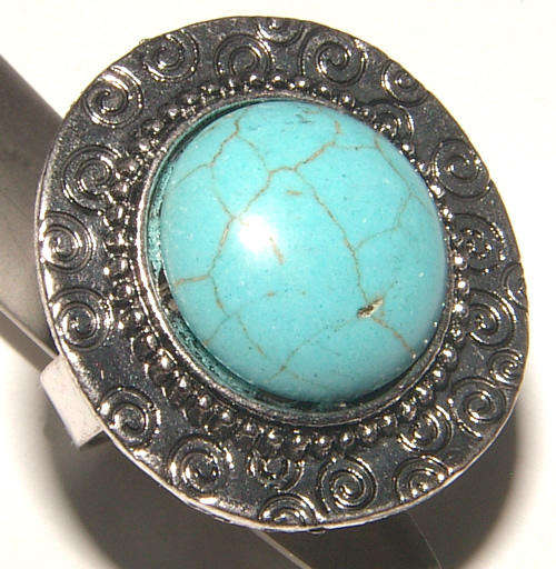 **NEW** -  NATURAL TURQUOISE VINTAGE STYLE ADJUSTABLE DRESS RING!