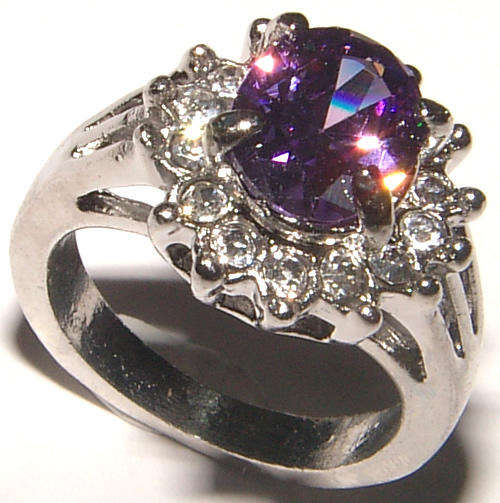 **SIZE 7.5**BEAUTIFUL CZ AND RHINESTONE ENCRUSTED DRESS RING!