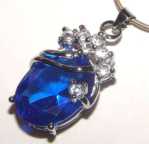 **FAIRYTALE COLLECTION!** SWEET SAPPHIRE BLUE FACETED CRYSTAL PENDANT - NEW!
