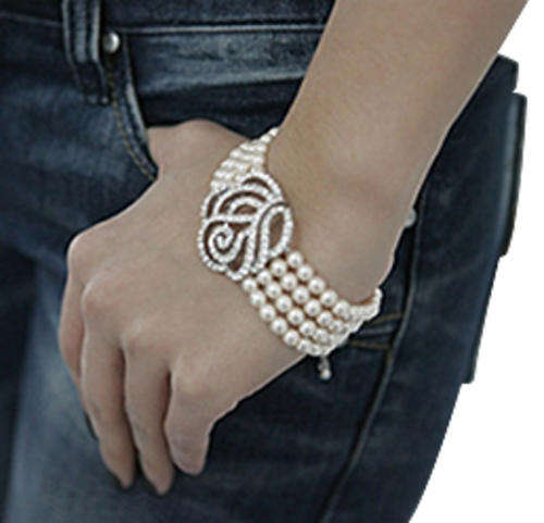 MULTI STRAND PEARL BRACELET WITH RHINESTONES - GORGEOUS!!