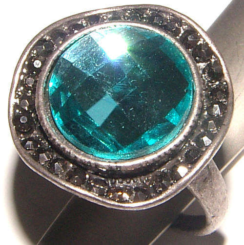 **NEW!**PRETTY CRYSTAL AND MARCASITE DRESS RING!